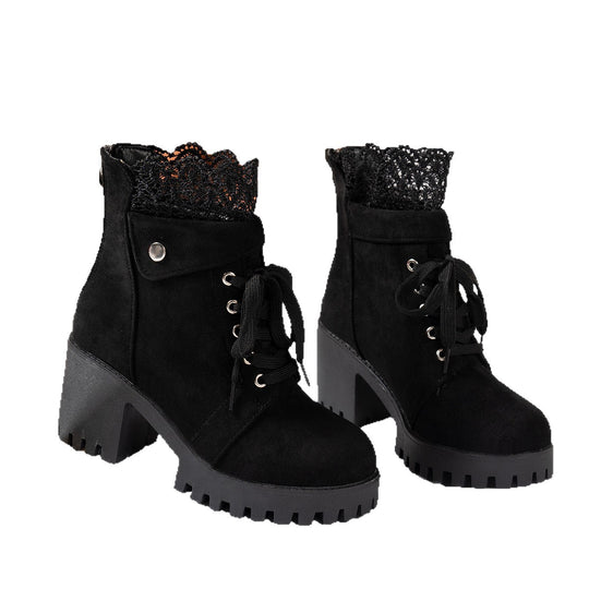 Damen nan Schnürstiefelette mit grober Profilsohle, mittelhohem Blockabsatz und Spitzenkragen EB