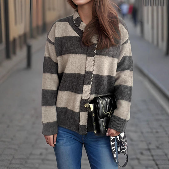 Damen lässiger Strickpullover mit modernem Streifenmuster und dekorativem Schal EB