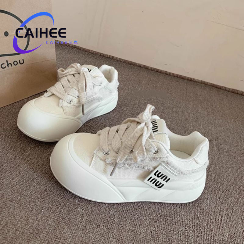 Damen Sneakers mit trendigem Sternen-Applikation und komfortabler Laufsohle EB