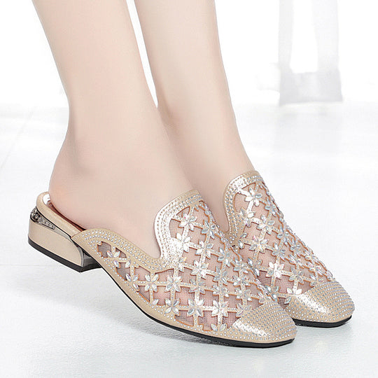 Damen Elegante Slip-On Ballerinas mit funkelndem Strass und floraler Perforation EB