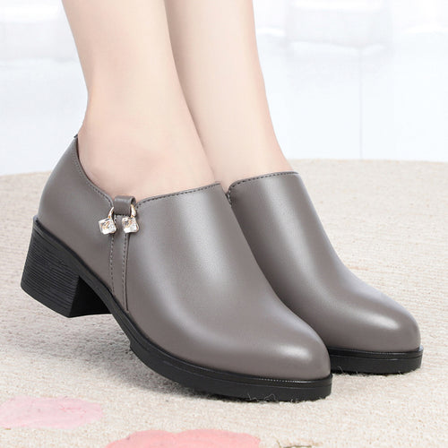 Damen Elegante Schnürstiefeletten mit modischem Schmuckdetail EB