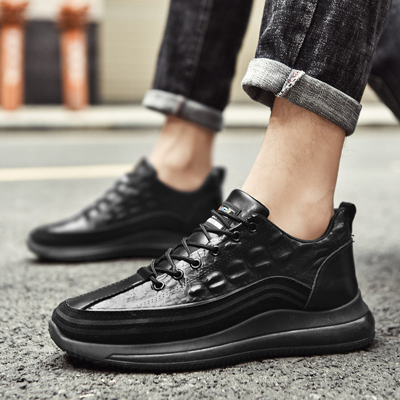 Damen Sportliche Sneakers mit hochwertiger Oberflächenstruktur und innovativer Sohlenkonstruktion EB