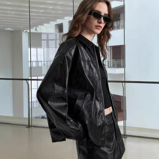 Damen Kunstlederjacke im angesagten Biker-Stil mit asymmetrischem Reißverschluss EB