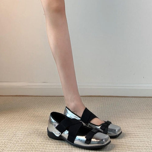 Damen Ballerinas mit elastischen Kreuzriemen und bequemem Lederobermaterial EB