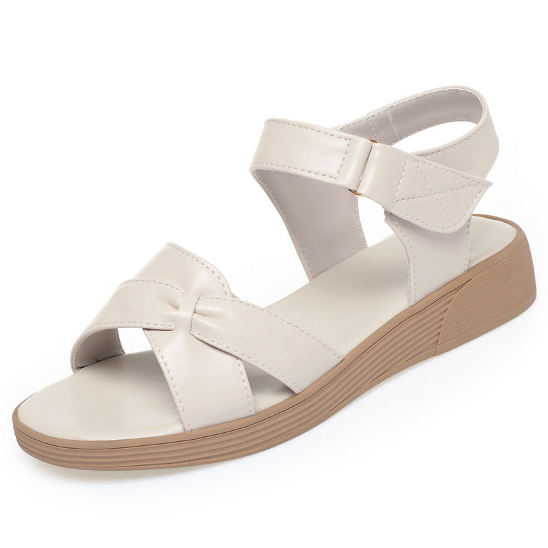 Damen Komfortable Riemchen-Sandalen mit verstellbarem Verschluss und eleganter Schleife EB