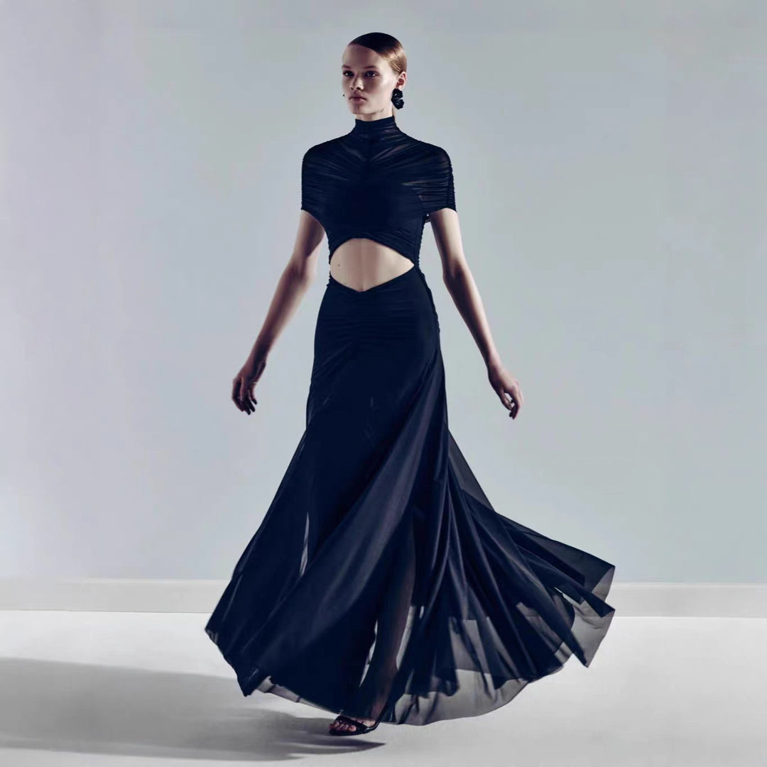 Damen Elegantes Cut-Out Maxikleid mit hochgeschlossenem Design und raffinierten Drapierungen EB