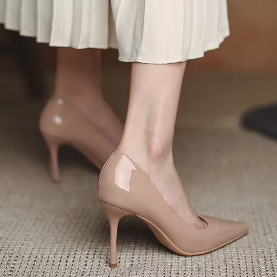 Damen Klassische High-Heels mit elegantem Spitzen-Design und praktischem Riemchen EB