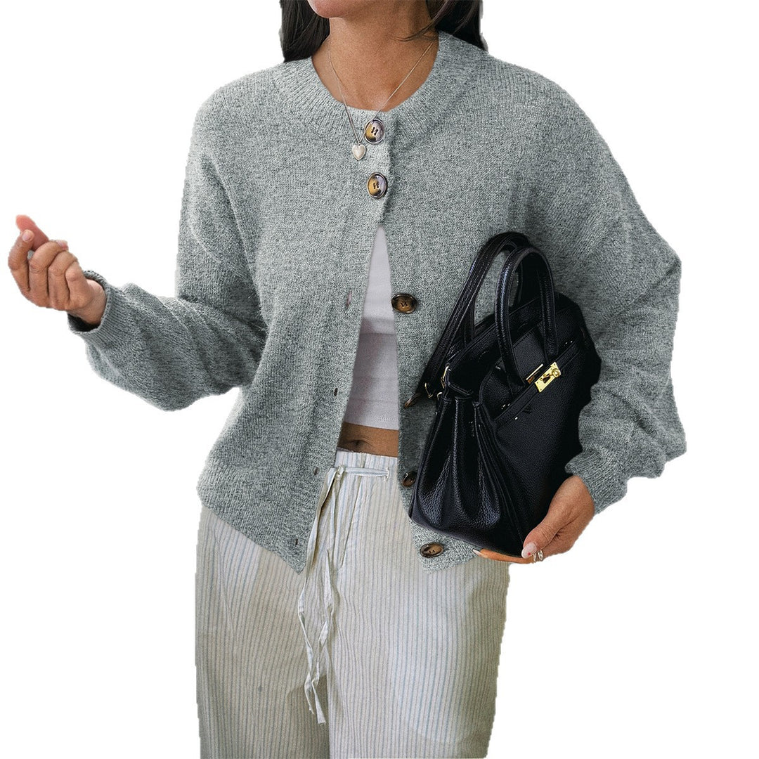 Damen nan kuscheliger Oversize-Strickcardigan mit Hornknopf-Leiste und Rundhalsausschnitt EB