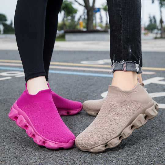 Damen Freizeit-Sneaker mit elastischem Strickoberteil und rutschfester Sohle EB