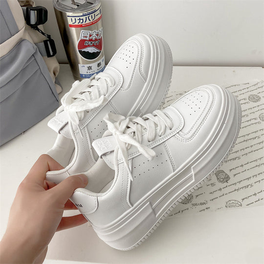 Damen Chunky Plateausneaker mit komfortabler Dämpfung EB