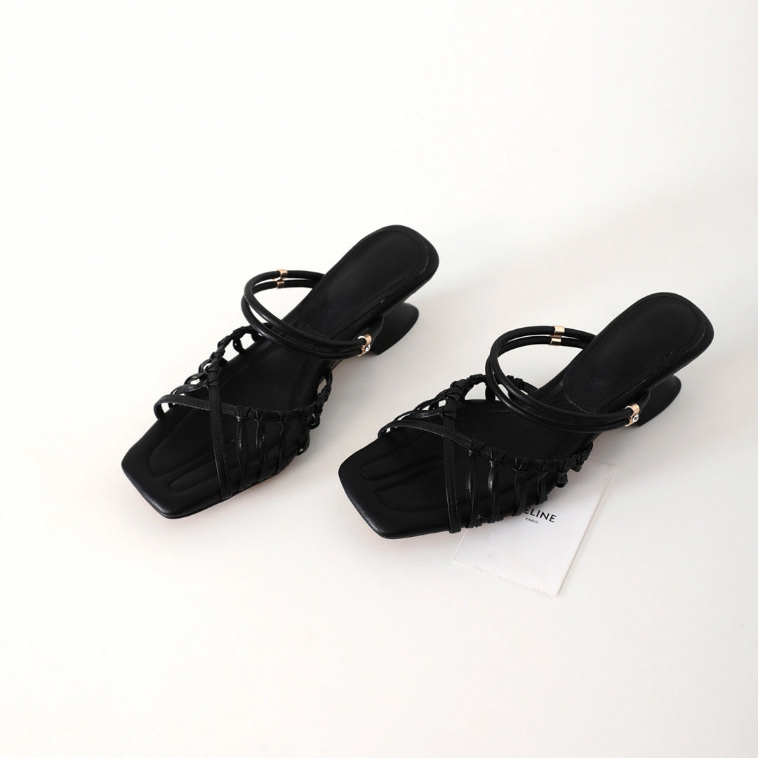 Damen Sandalen mit elegantem Riemendesign und glamourösem Glanz EB