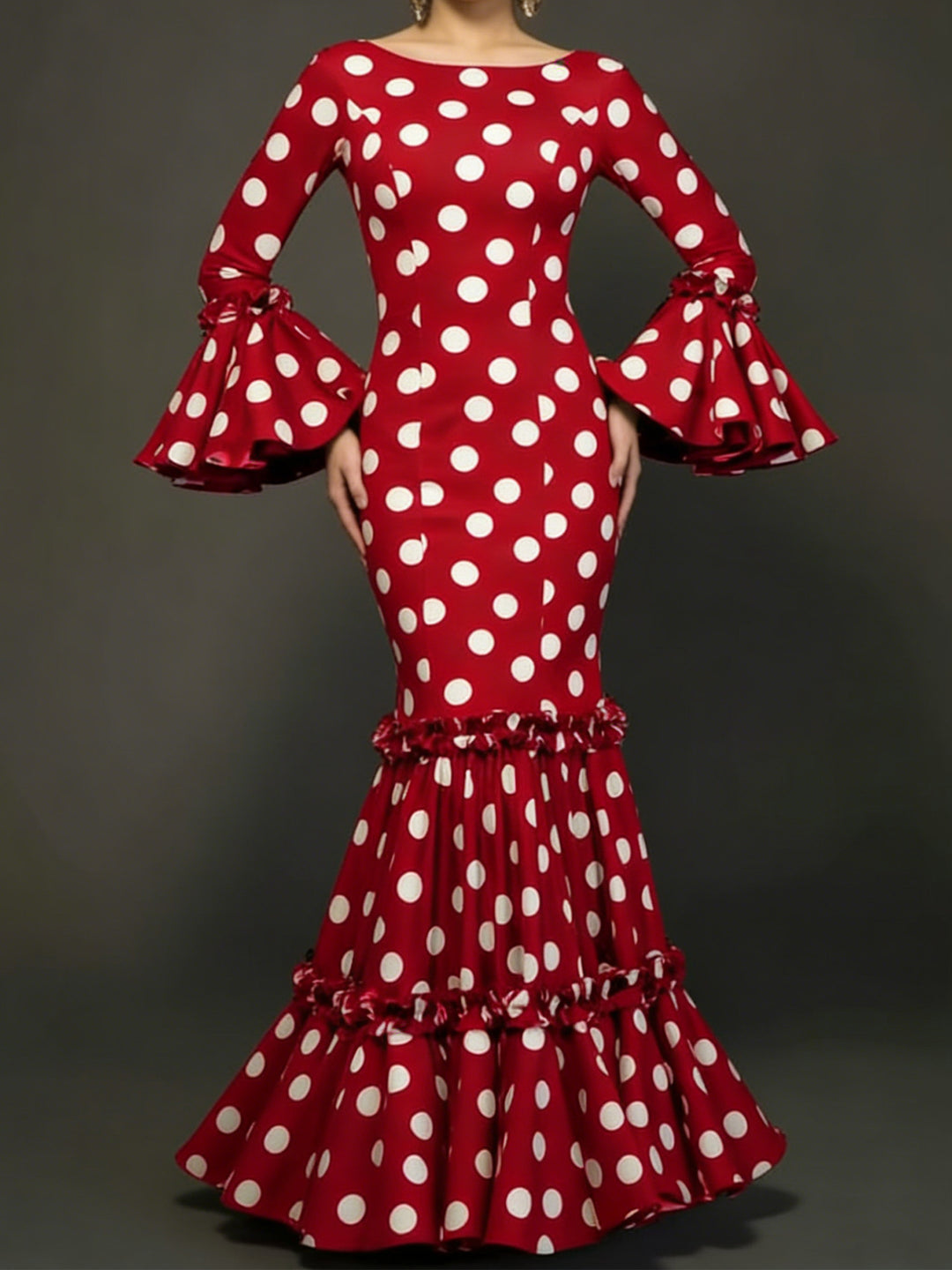 Damen Elegantes Maxikleid mit auffälligem Volant und Polka-Dots EB