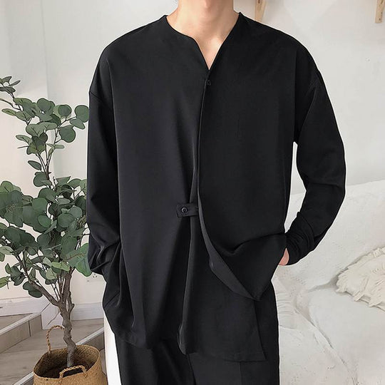 Herren Lässiges Langarmshirt mit innovativem Stehkragen und praktischen Taschen EB