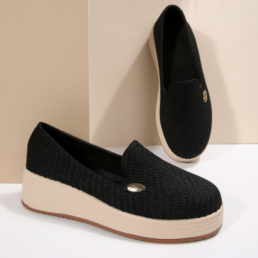 Damen Bequeme Plateauslipper mit elegantem Obermaterial EB