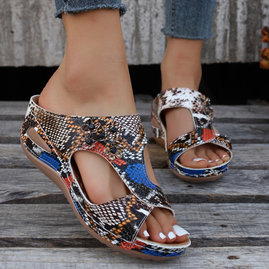 Damen modische Komfortsandalen mit floralem Design EB