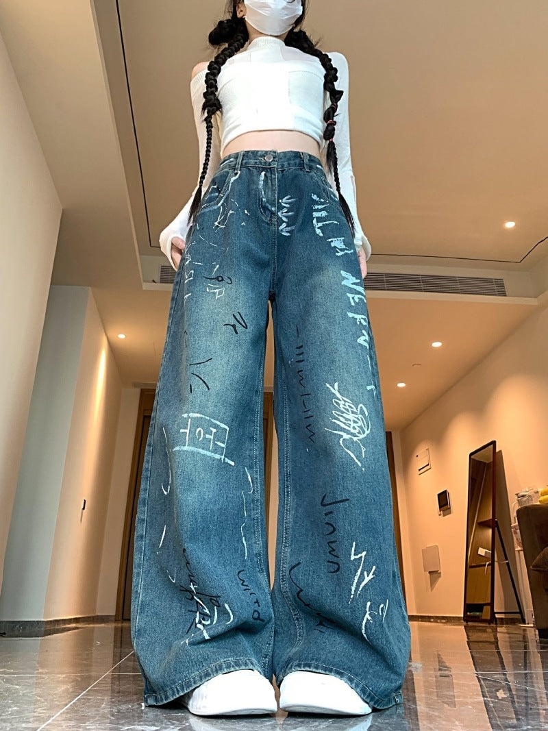 Damen Weite Jeanshose mit kreativem Graffiti-Design EB