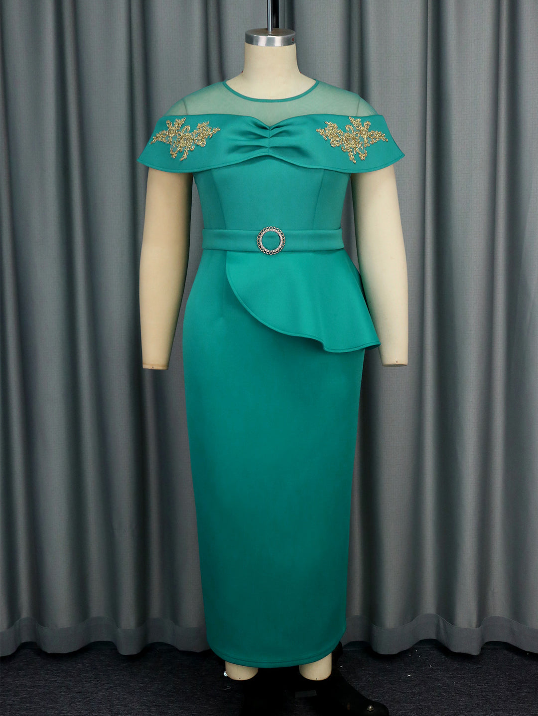 Damen Elegantes Maxikleid mit transparenten Ärmeln und dekorativen Applikationen EB