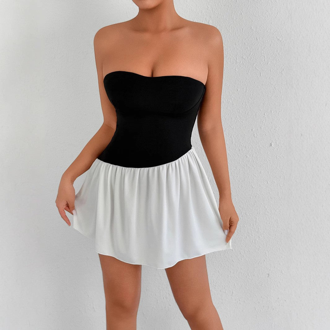 Damen Tailliertes Bandeau-Kleid mit schwingendem Rock EB