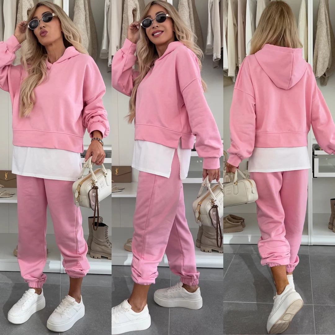 Damen Cropped-Hoodie-Lounge-Set mit asymmetrischem Saum, voluminösen Raglanärmeln und gekrempelter Jogginghose Eichborn Berlin