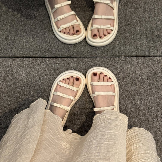 Damen modische Clogs mit gemusterten Riemen und komfortabler Fußbettgestaltung EB