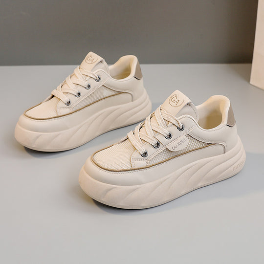 Damen modische Sneakers mit hochgezogenem Sohlenprofil und atmungsaktiven Mesh-Einsätzen EB