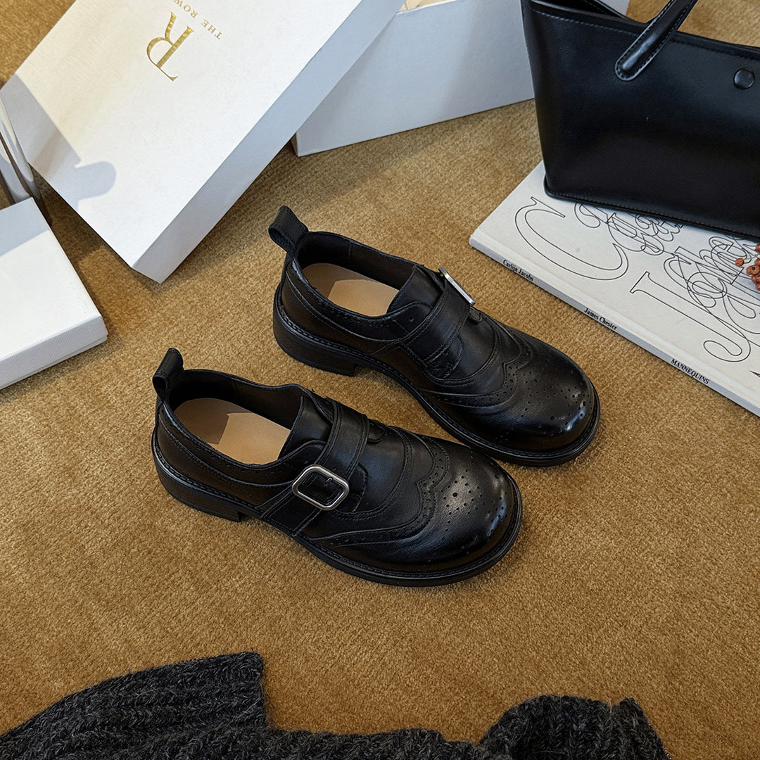 Damen Klassische Schnürschuhe mit dekorativer Schnalle und durchbrochenem Design EB
