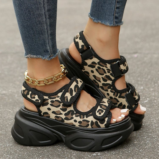 Damen Wedge-Sandalen mit modischen Klettverschluss und trendiger Profilsohle EB