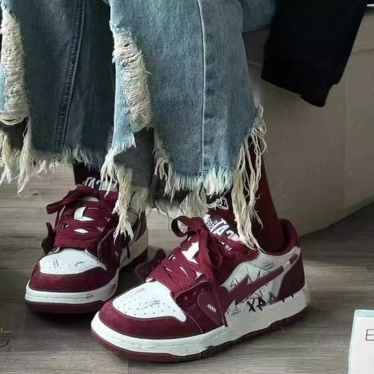 Damen Sportliche Lifestyle-Sneaker mit angesagtem Vintage-Design EB