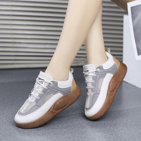 Damen Sportliche Retro Sneakers mit atmungsaktiven Einsatz und rutschfester Sohle EB