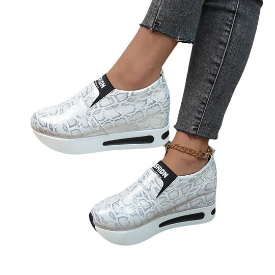 Damen Wedge-Sneaker im modernen Schlangenleder-Look mit bequemer Sohle EB