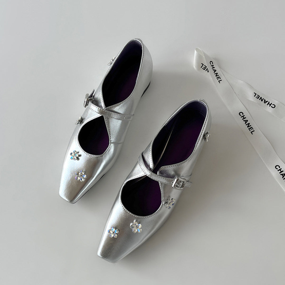 Damen elegante Mary Jane Schuhe mit floralen Details EB