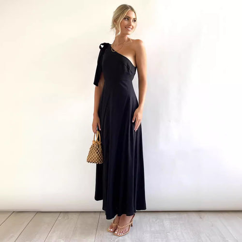 Damen Maxikleid mit asymmetrischem Ausschnitt und eleganter Schulterpartie EB