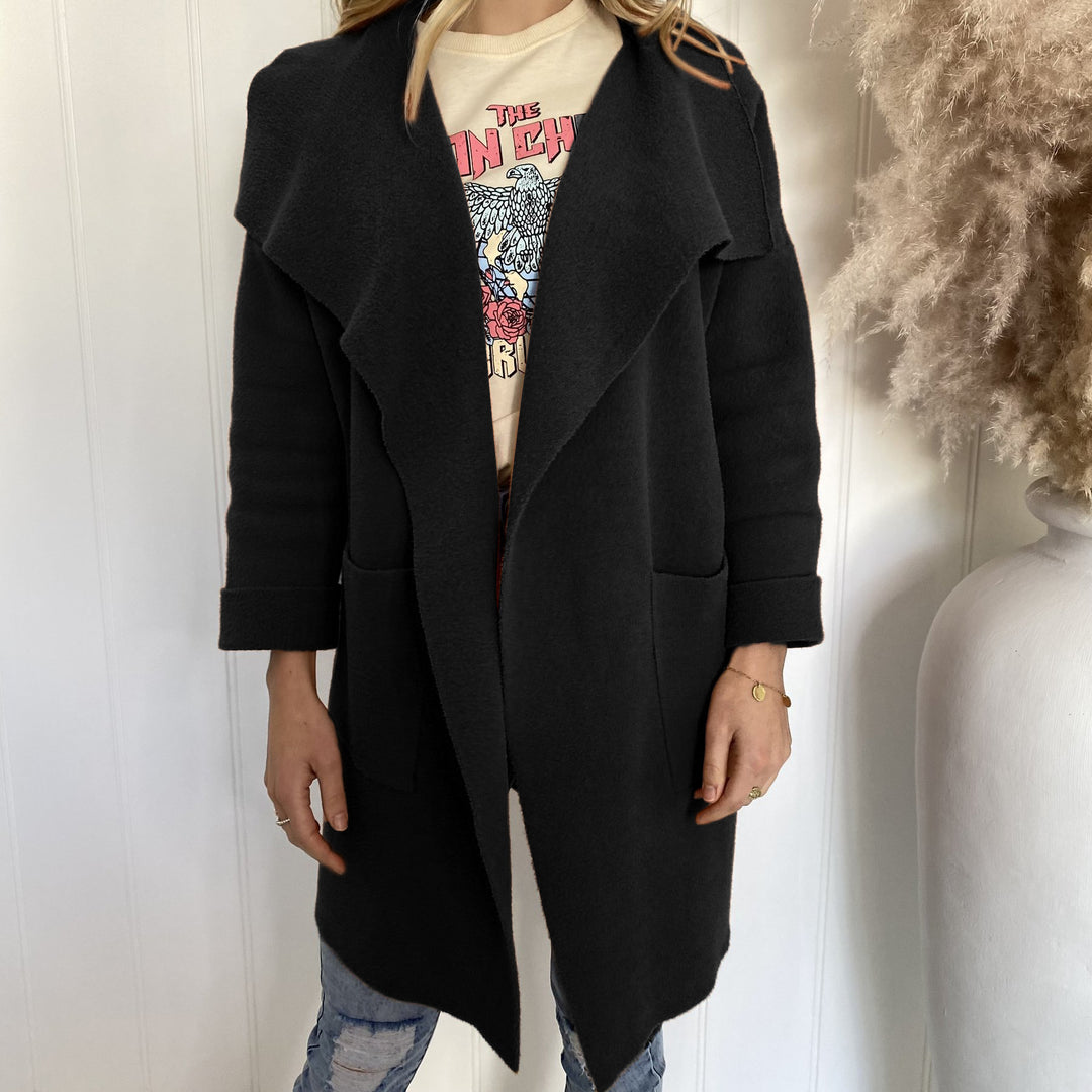 Damen Oversized Strickjacke mit weitem Revers und Taschen EB