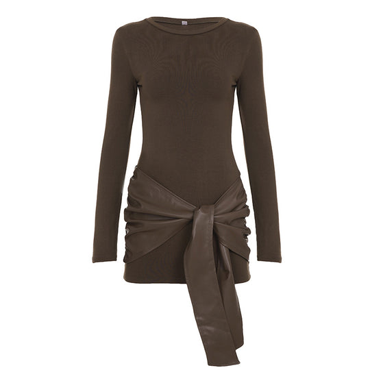 Damen nan tailliertes Longsleeve-Minikleid mit Kunstleder-Wickelbund und Drapé-Detail EB