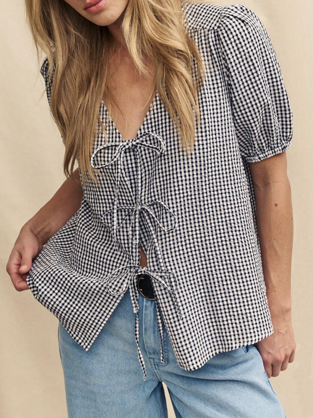 Damen Bluse mit Knoten-Detail und Puffärmeln EB