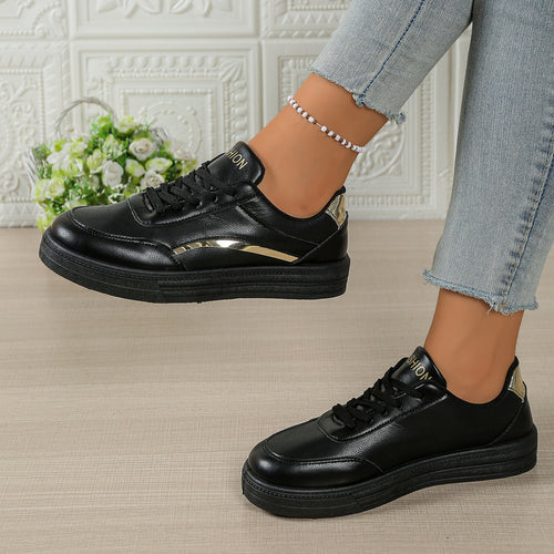 Damenstylische Sneaker mit metallischen Akzenten EB