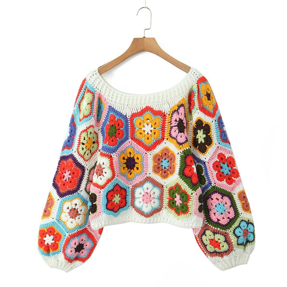 Damen lässiger, handgefertigter Pullover mit floralen Häkelmotiven EB