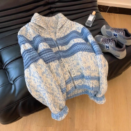 Damen Strickjacke mit breiten Streifen und hochwertigem Reißverschluss EB