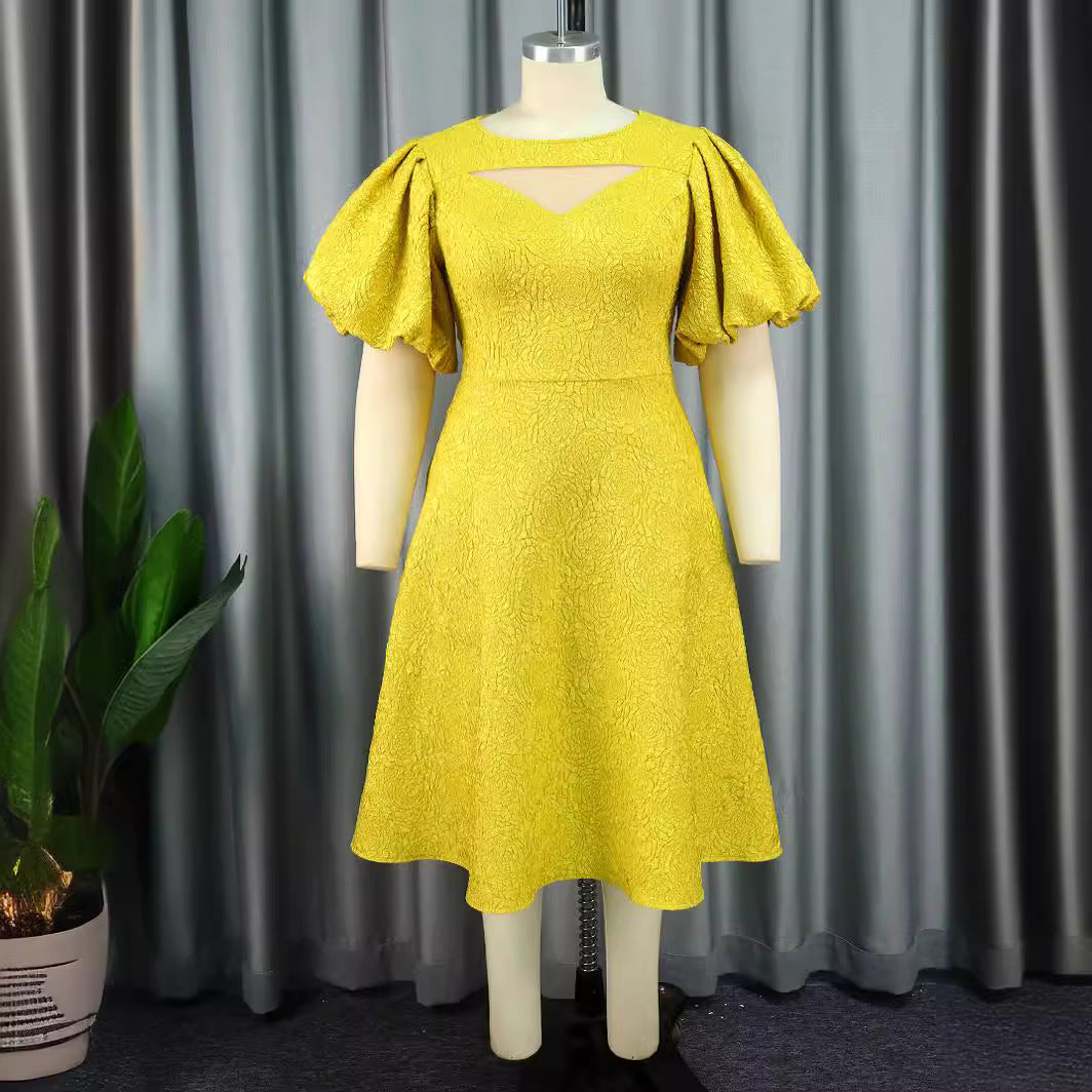 Damen Midi-Kleid mit voluminösen Puffärmeln und dekorativem Ausschnitt EB