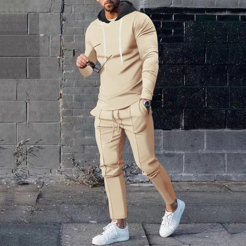 Herren modisches Hoodie mit sportlicher Passform und kontrastierenden Details EB