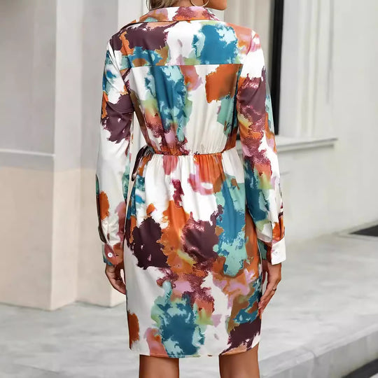 Damen Wickelkleid mit geschmackvollem Farbverlauf EB
