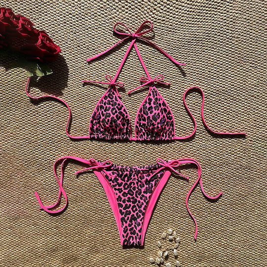Damen Triangel-Bikini mit verspieltem Animal-Print und eleganten Bindebändern EB