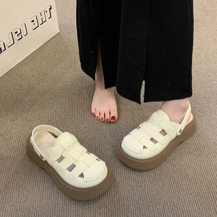 Damen Komfortable Plateausandalen mit modischen Riemen EB