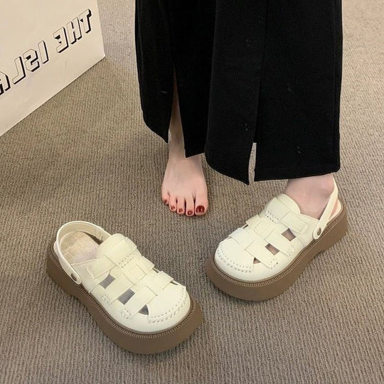 Damen Komfortable Plateausandalen mit modischen Riemen EB