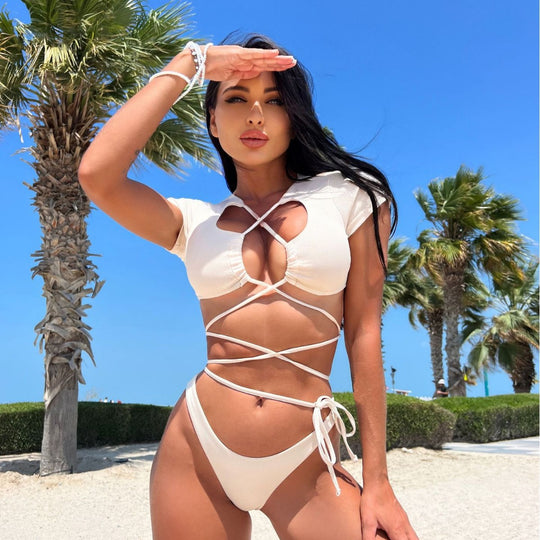 Damen modisches Bikini-Set mit raffinierten Details EB