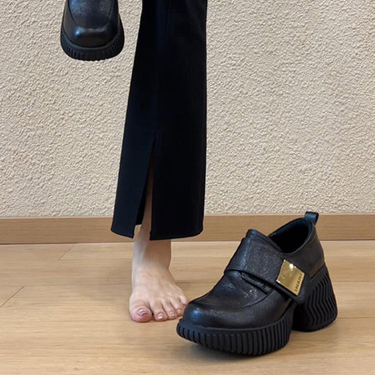 Damen modische Clogs mit stabiler Plattformsohle und edlem Schnallenakzent EB