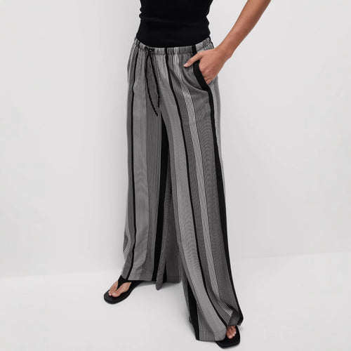 Damen Weit geschnittene Sommerhose mit elastischem Bund EB