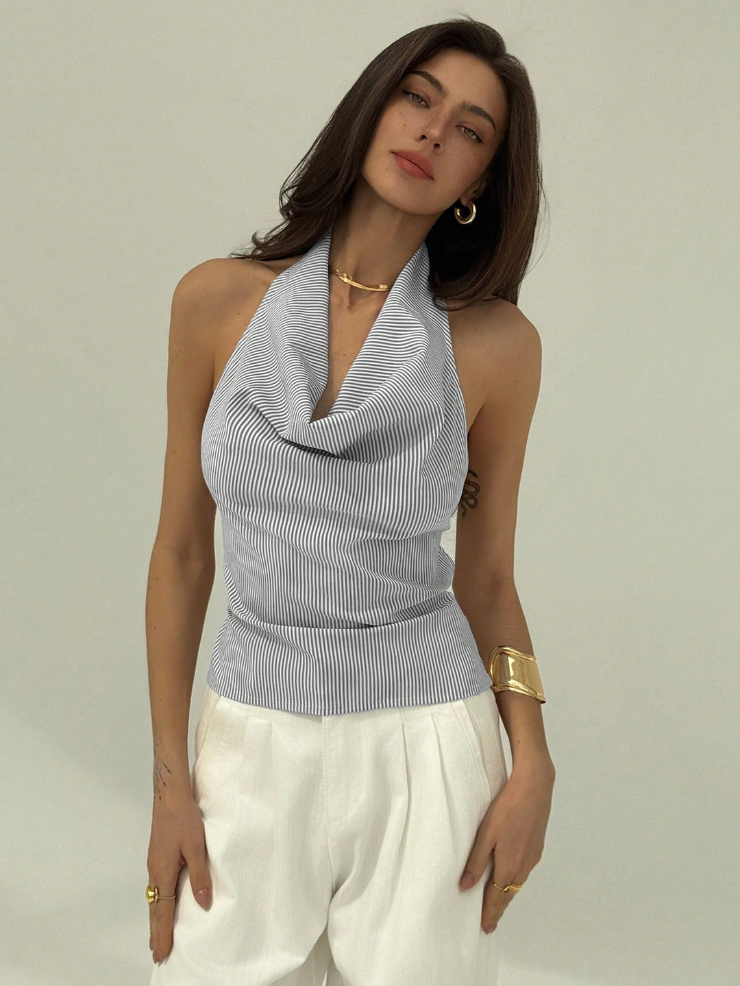 Damen Haltertop mit stilvollem Faltenwurf und Streifenmuster EB