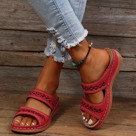Damen Komfort-Sandalen mit doppeltem Riemen, Stickerei und gepolstertem Fußbett EB
