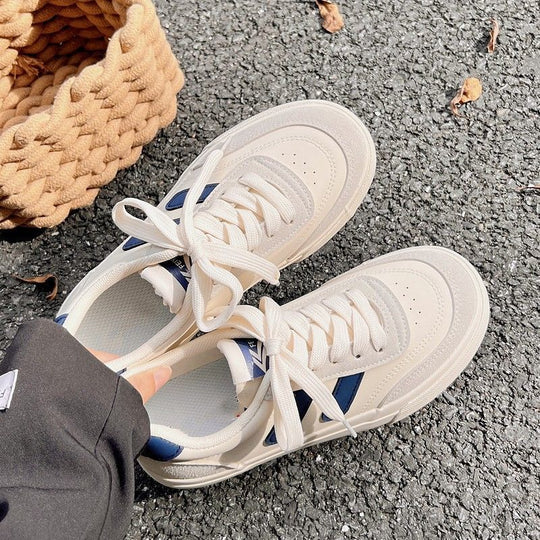 Damen Sportliche Sneakers mit hohem Tragekomfort und innovativem Sohlenprofil EB